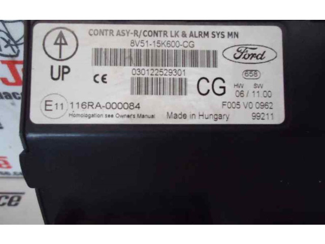 Блок предохранителей 8V5115K600CG Ford Fiesta