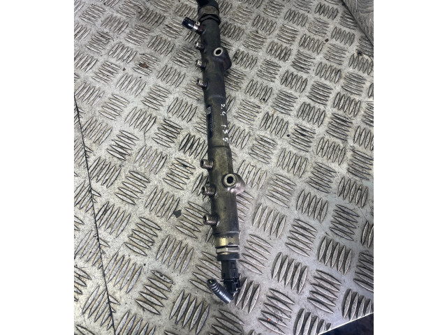 Топливная рампа 0445215023   Volvo V70  