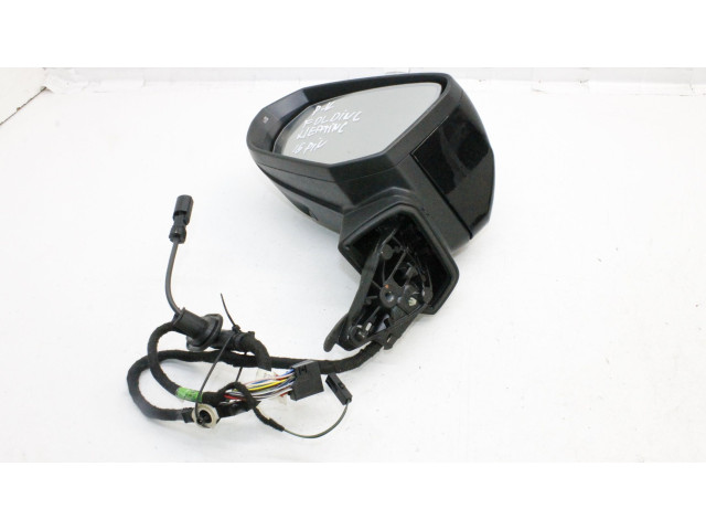 Зеркало электрическое        Audi Q3 F3  2018 -  года   