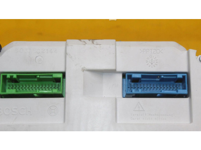 Панель приборов 3D0920982P Volkswagen Phaeton