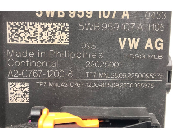 Другие блоки управления / модули 5WB959107A   Skoda Superb B8 (3V)