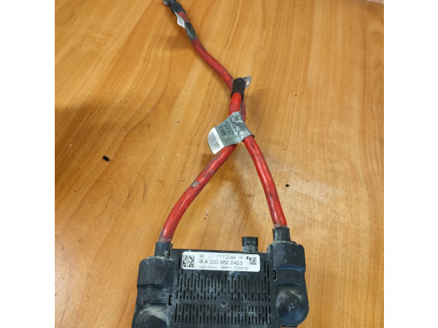 Pojistková skříňka A0009822423, 1110044 Mercedes-Benz E W212 2012