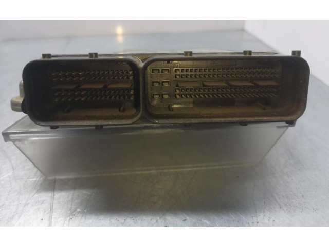 Řídící jednotka 03G906021 Volkswagen Caddy