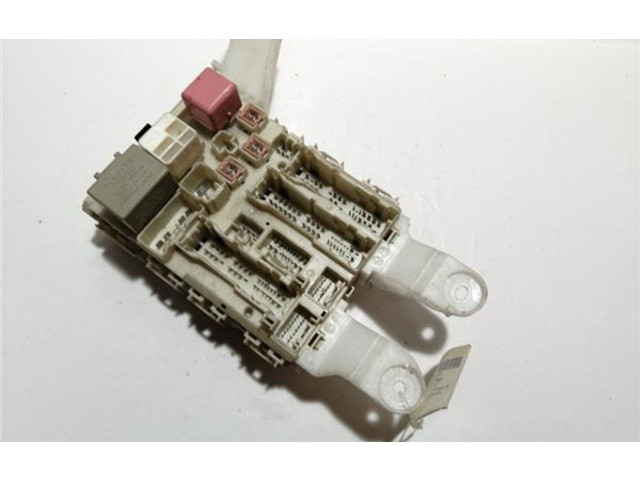  Pojistková skříňka 8273002150A, 8273002150A   Toyota Auris 150 2008