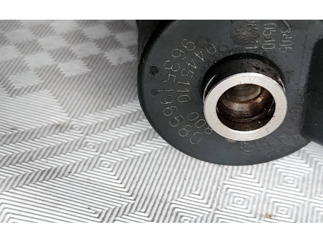 Форсунка 9635196580, 0445110008    Peugeot 406   