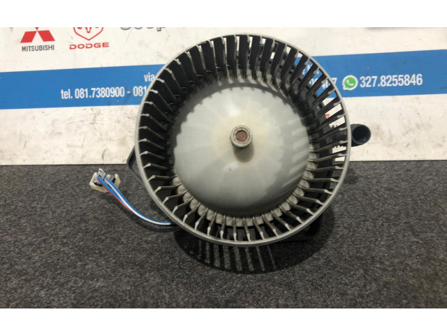 Вентилятор печки Nissan Primera