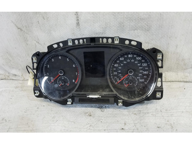 Панель приборов Volkswagen Golf VII