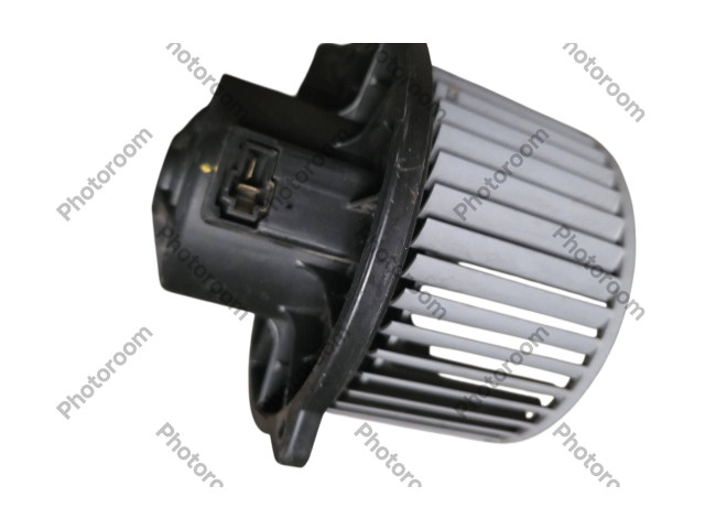 Вентилятор печки    2504   KIA Ceed