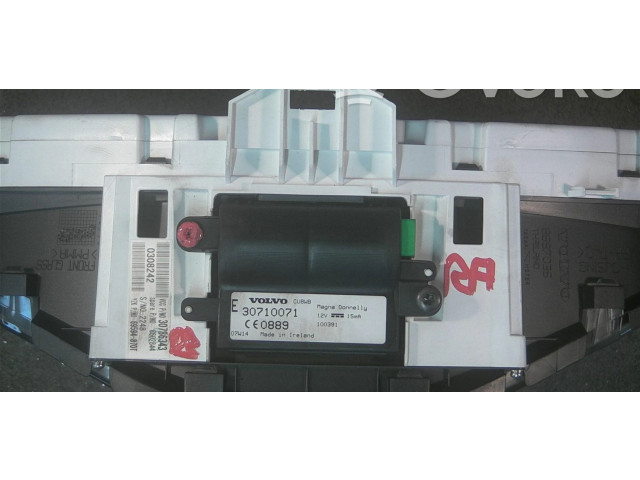 Панель приборов 30710071   Volvo C30       