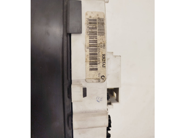 Přístrojová deska Chrysler Voyager 2002 R825AF, P04685825AF