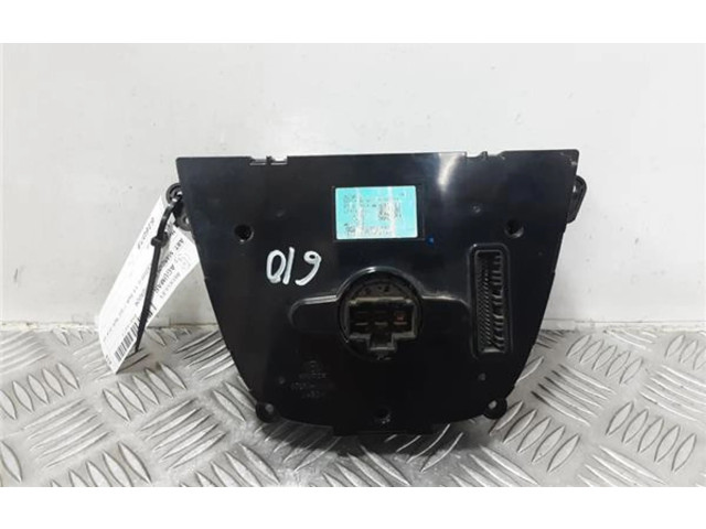 Блок управления климат-контролем    Hyundai ix20