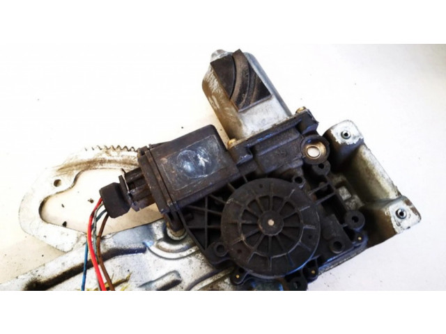 Передний двигатель механизма для подъема окон