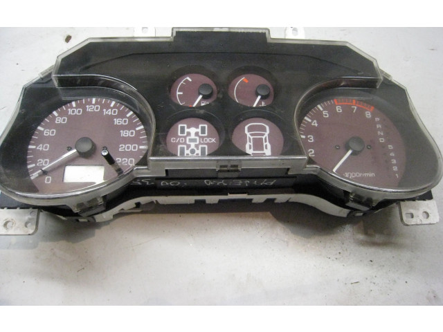 Přístrojová deska  Mitsubishi Pajero 2001 MR402532  