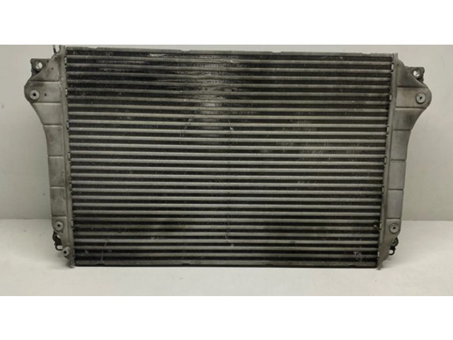 Интеркулер  JD1271002220, 0R010   Toyota Avensis T250 2.0