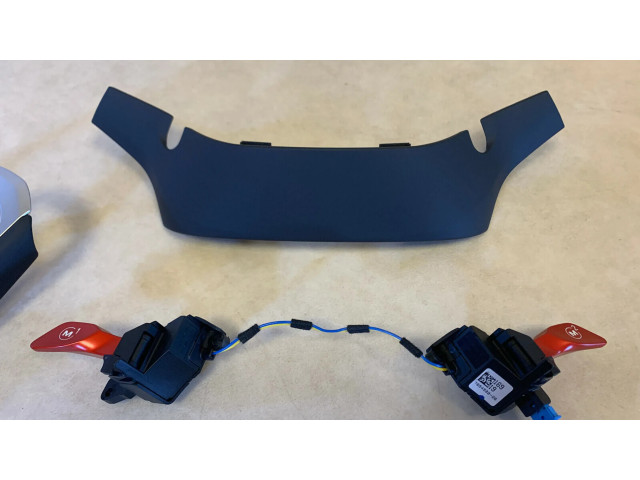 Volant BMW M5 F90 2020 61317854520, 61317857782