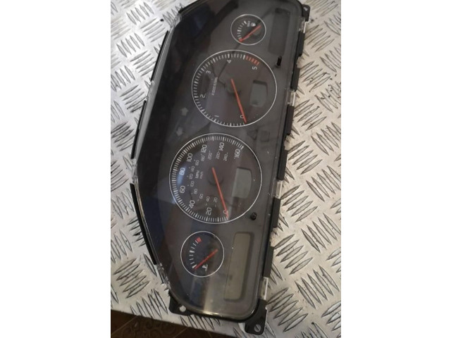 Панель приборов 30746112   Volvo V70       