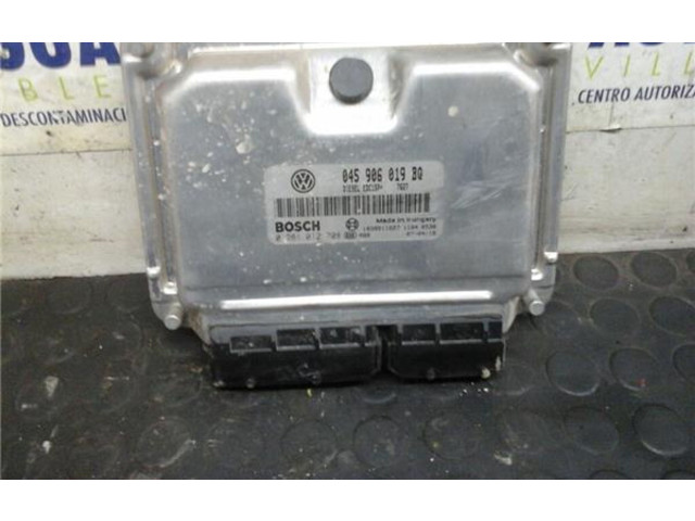 Блок управления двигателем Блок управления    Seat Ibiza I (021A)