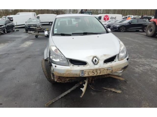 Модуль управления BSM 8201054131 Renault Clio III