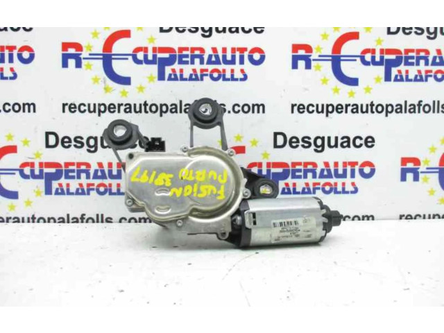 Моторчик заднего дворника 2S61A17K441AB Ford Fusion