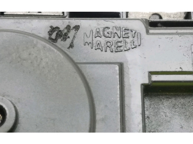 Вентилятор радиатора 55261263 Fiat Fiorino