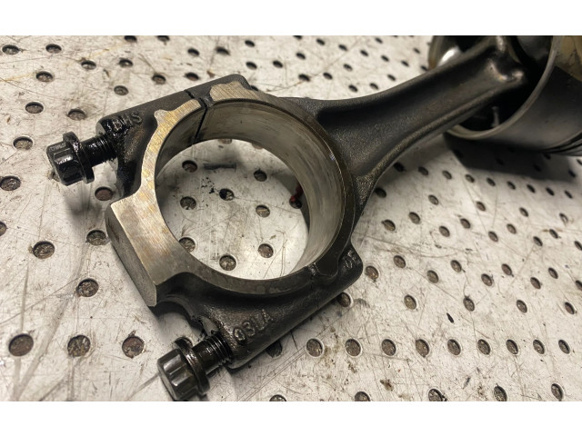 Píst    Volkswagen Caddy     