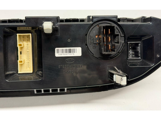 Блок управления климат-контролем 972501W290, 97250-1W290   KIA Rio