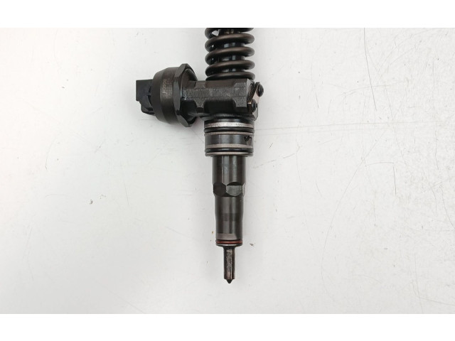 Форсунка 038130073AG, 0414720215 Skoda Superb B6 (3T) BLS,BXE