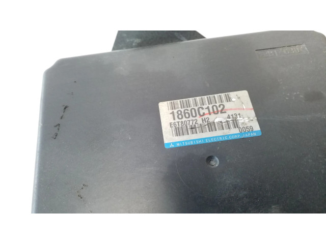 Блок управления двигателя 1860C102 Mitsubishi Outlander