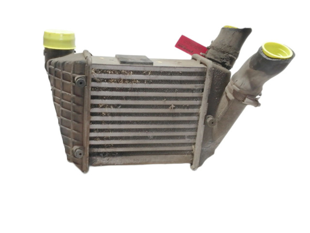 Интеркулер 8E0145806C Audi A4 Allroad