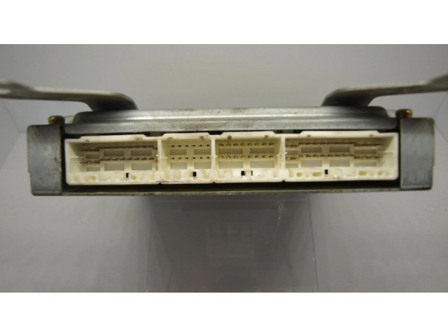 Блок управления двигателя FP8718881, 2797000811 Mazda Premacy