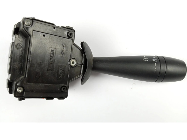 Ручка стеклоочистителей 8201168003   Dacia Logan Pick-Up