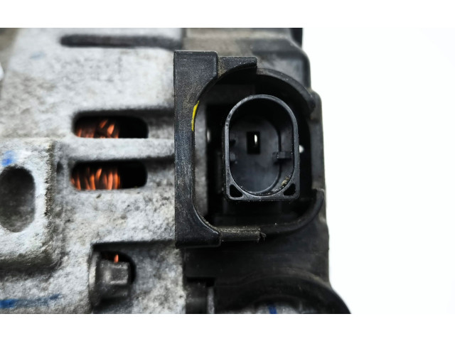 Генератор 3730004950 KIA Ceed