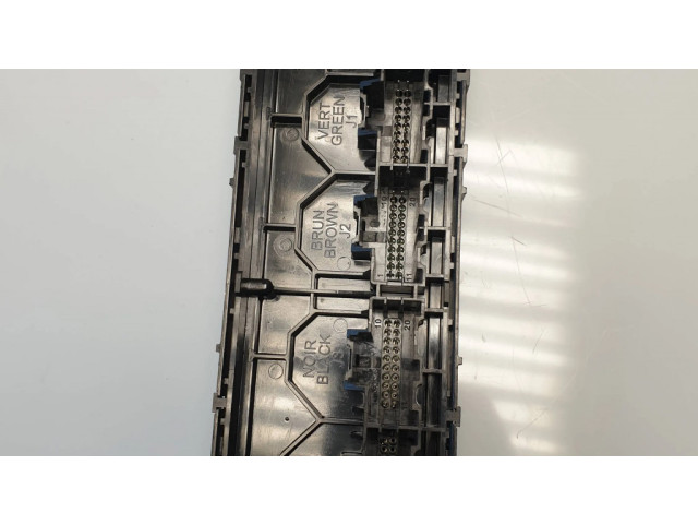 Блок управления климат-контролем 13598156, 544969533 Chevrolet Camaro