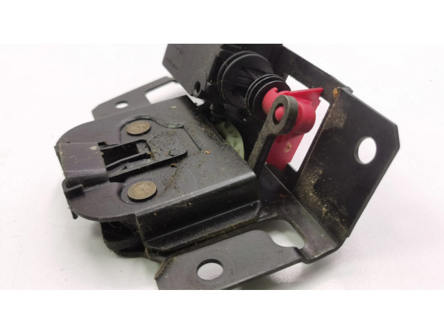 Zámek zadních dveří 7026192, 51247026192 BMW 3 E46 2002