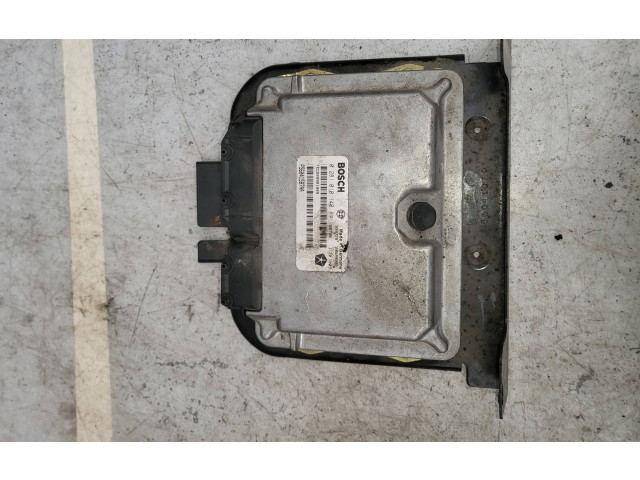 Блок управления двигателя 0281010140   Jeep Grand Cherokee (WJ)
