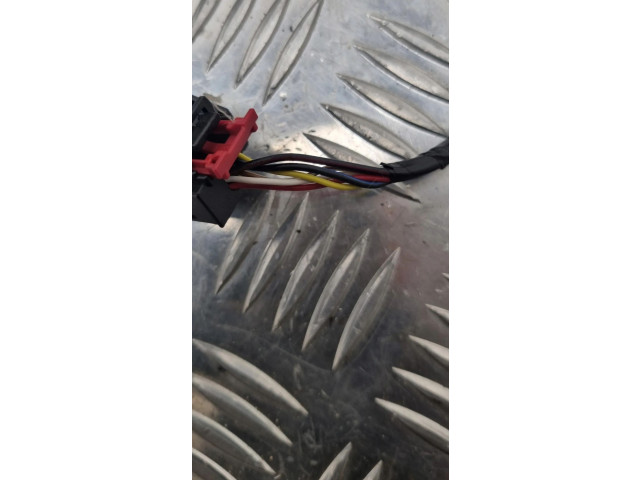 Зеркало электрическое Audi Q3 F3 2018 - года