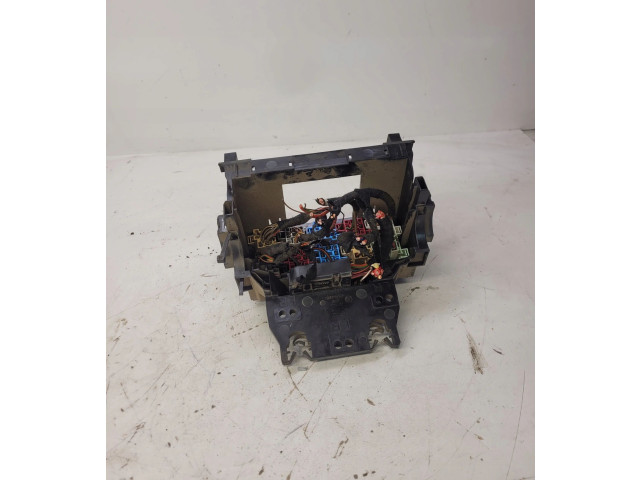 Блок предохранителей 8X0971845A   Audi A1    