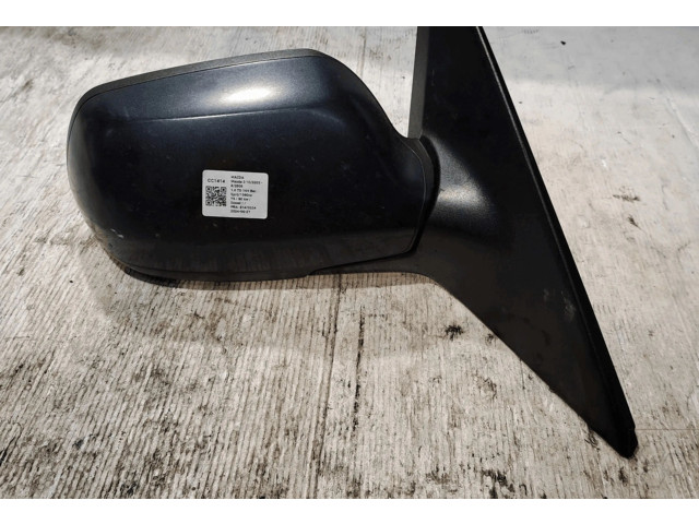 Зеркало электрическое Mazda 3 2019 - года