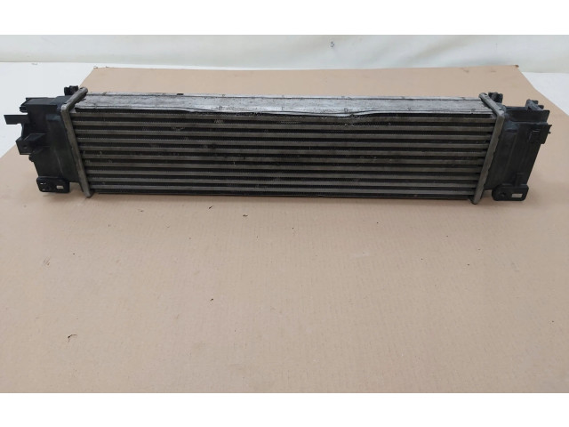 Интеркулер 31686408 Volvo XC40