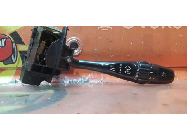 Ручка стеклоочистителей Mitsubishi Galant