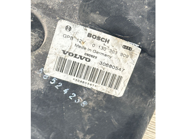 Вентилятор радиатора     0130303909, 30680547    Volvo V70 
