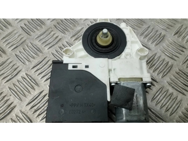 Передний двигатель механизма для подъема окон