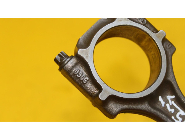  Поршень с шатуном    Volkswagen Golf VI  