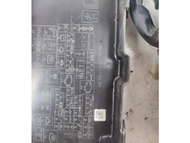 Блок предохранителей AB3914A076BD Ford Ranger