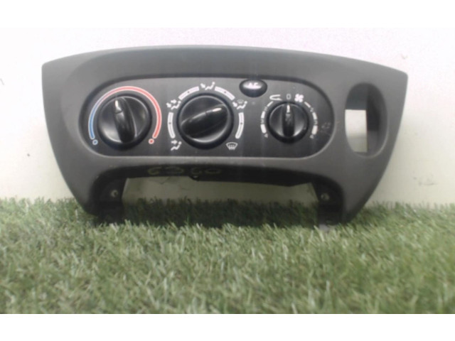 Блок управления климат-контролем    Renault Scenic I