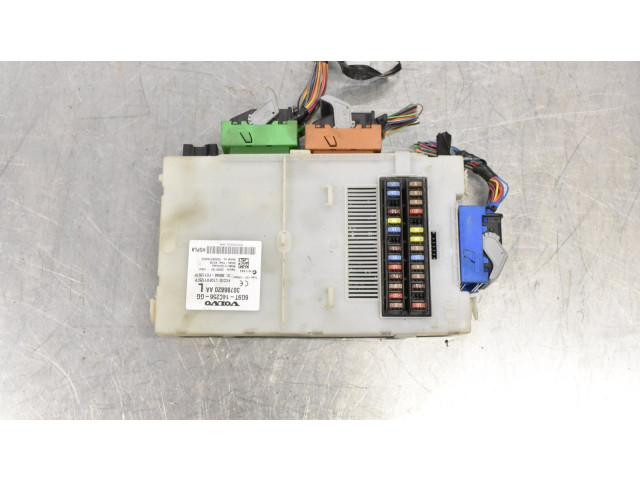 Блок предохранителей Volvo S80