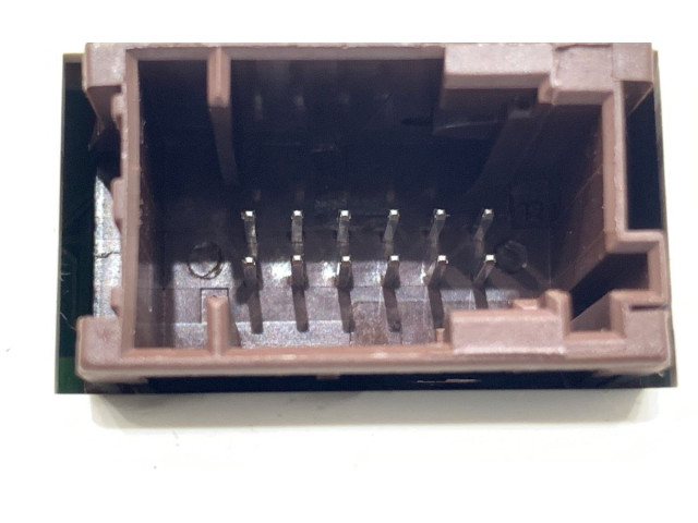 Дисплей    9657882880   Citroen C5