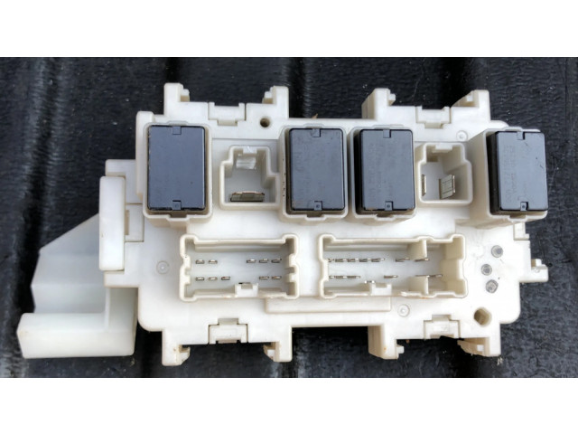 Pojistková skříňka 252307990A Infiniti FX 2011