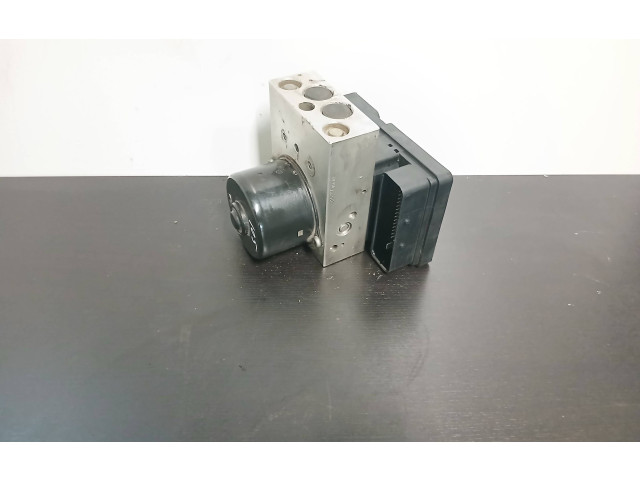 Блок АБС 8671224, 5WK84002 Volvo S60 2001 - 2004 года