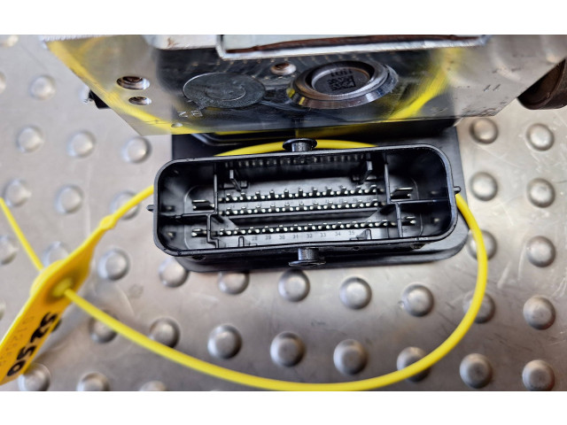 Блок АБС 58900-B9800   Hyundai  i10  2013 - 2018 года